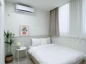 裏島 民宿 - Ching-chung-san-ts'un