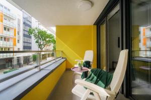 WestSide Garden Apartments by FirstHost