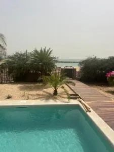 Villa sénegalaise en bord de mer - 萨利尼亚拉尔