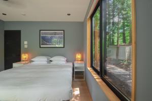 Hakuba Arboretum — Luxury Chalet in Forest Setting