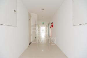 RedLiving Apartemen Urbantown Serpong - Aurora Rooms