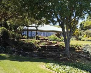 Serenity Alpaca Self Catering Cottage