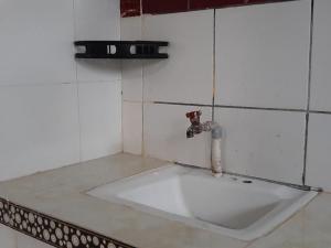 RedDoorz At Hotel Pakem Sari Kaliurang