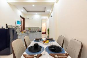 Homlee-Vasundhara 5BHK with Terrace(For Function)
