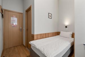 Single Room with Private Bathroom room in Stay Express Hotel