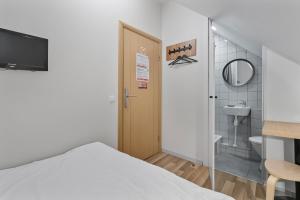 One-Bedroom Apartment with Private Bathroom  room in Stay Express Hotel