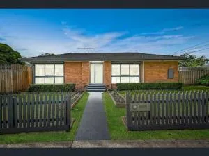 Meadow View Cottage - Doveton