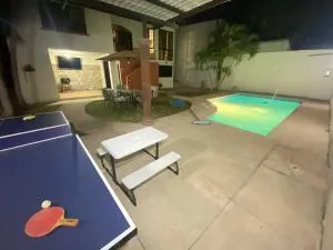 Residencia grande con alberca buena zona - El Naranjo