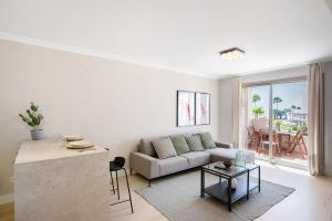 Costa Bella la Tejita