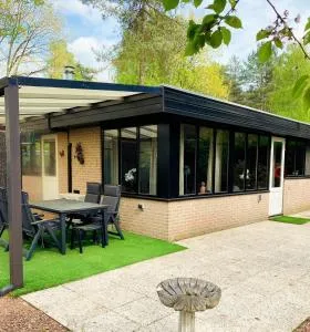 Spechthuisje, 4-pers bungalow in Rekem - Uikhoven