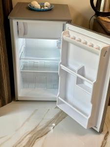 Sea Garden Beach Studio