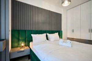 Sunset View Apartment in Infinity Beach Resort - parking