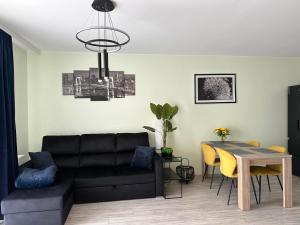 Apartament NATURA z widokiem na jezioro