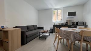 Appartements Appartement T2 40 M2 renove RDC plein centre ville : photos des chambres