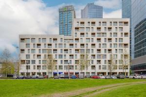 Apartment with Balcony in the Wola District of Warsaw by Renters