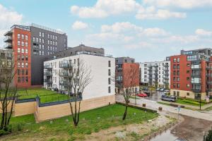 Modern Apartment in Gdańsk Center Near the River with Parking by Renters