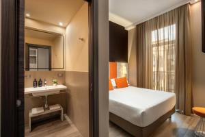 Basic Double Room room in THE GUARDIAN