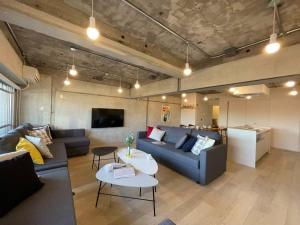 b hotel Dai3Himawari - 30 sec to PeacePark!! HUGE comfort house Up to 10p