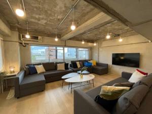 b hotel Dai3Himawari - 30 sec to PeacePark!! HUGE comfort house Up to 10p
