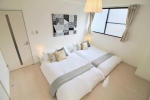 Luxes by b hotel - 10 min Hiroshima Station & 2BR Up to 10p
