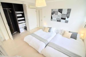 Luxes by b hotel - 10 min Hiroshima Station & 2BR Up to 10p