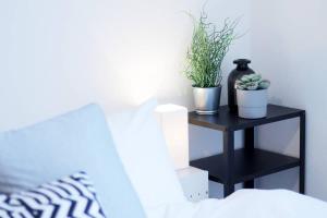 b hotel Ball Park - 2mins walk Baseball 5mins walk Hiroshima Sta