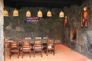 Ha Giang Eco Stone House - Tours & Rental Motorbike