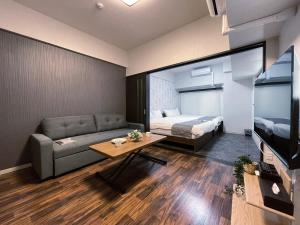 obrázek - bHOTEL Casaen - Cozy 1BR near Hondori Shopping Arcade, Room wifi