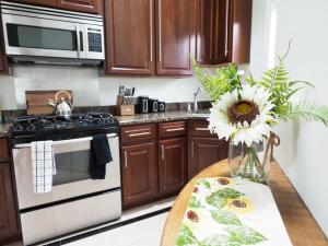 Swampscott Retreat Four Bedrooms Come Unwind