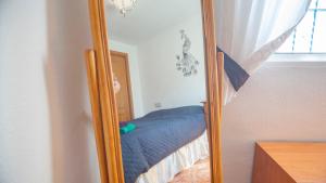 Lovely 2 Bed Penthouse Apartment with Large Private Solarium