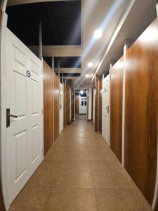 LOWFARE HOTELS