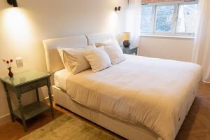 Amarelo apartment, Central Charlbury, 1 Super king bed