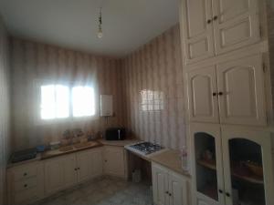 appartement meublé S+2 zone touristique