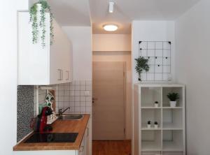 Happy Vibes apartment, charming & with free parking