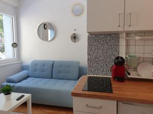 Happy Vibes apartment, charming & with free parking