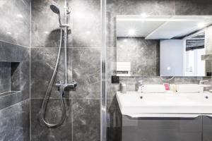 Paris Marais Beaubourg Area