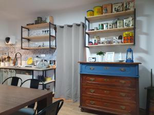 Apartment with Terrace Nona Pavla