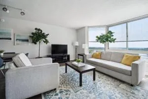 2BR Executive City Suite With Gym & Pool - فولز تشيرش