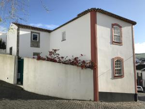 Apartamento acolhedor no centro da cidade, com pátio privado.