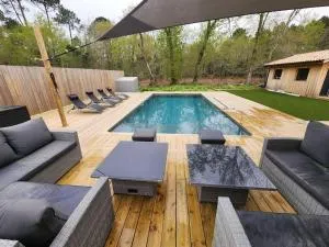 Villa idéalement située sur Arès - 阿雷斯