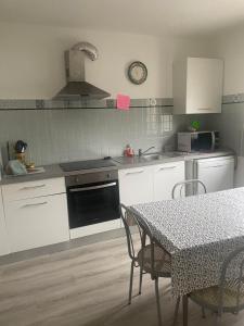 Maisons de vacances Maison individuelle a Arreau : photos des chambres
