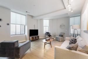 2B2BA Distinguished Apartment with Gym