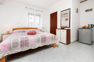 Apartments and Room Silvana