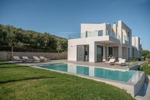 Villa Levante With Sea View