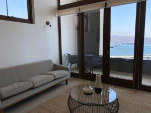 HOM I Amplio Loft con MejorVista al Puerto de Valparaiso 1413