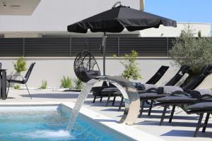 Luxury Villa 033 with heated pool