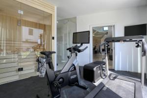 Luxury Villa 033 with heated pool