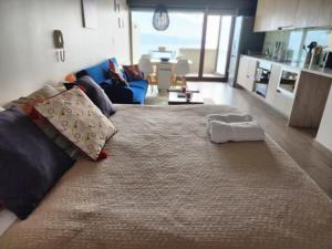 HOM I Estudio Nuevo con preciosa Vista y Estacionamiento