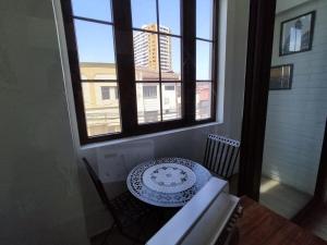 HOM I Hermoso Loft 2PAX en cerro Barón y Estacionamiento 2213