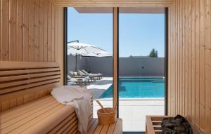 Gorgeous Home In Vrsi With Wifi